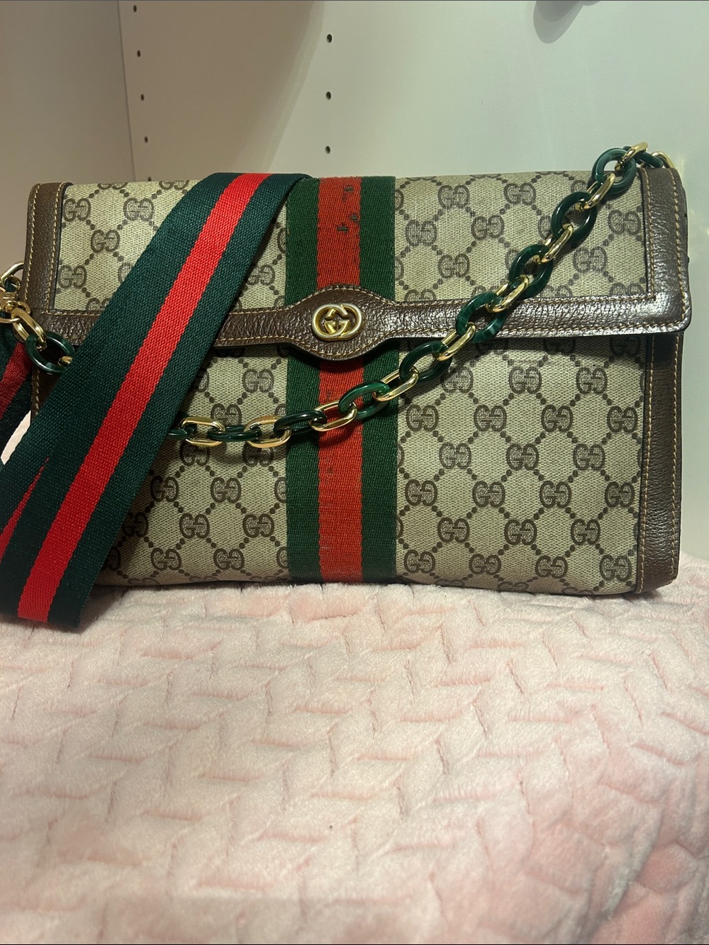 Gucci Sherry line vintage clutch with Green and Red Stripe